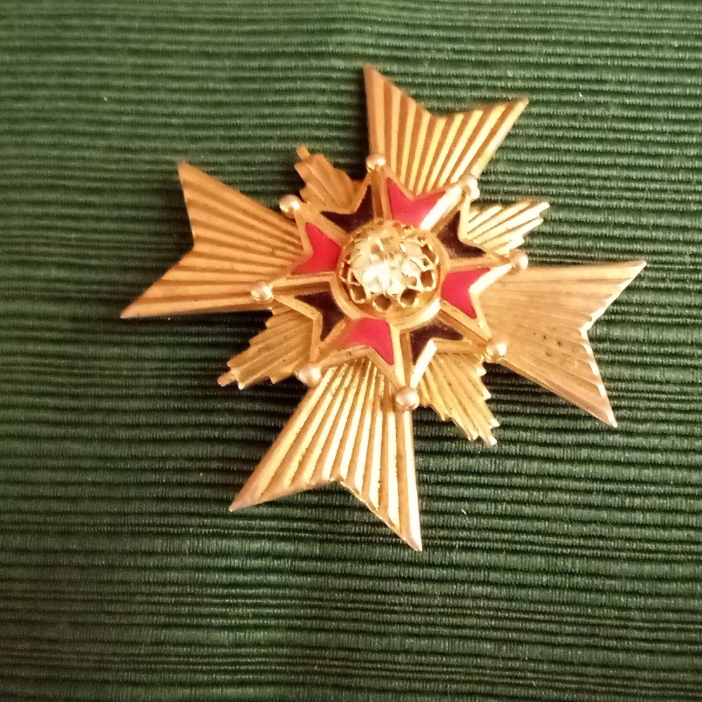 VINTAGE German/Austrian Brooch/Pendant****Gold Tone, Black, Red W/  Center stone